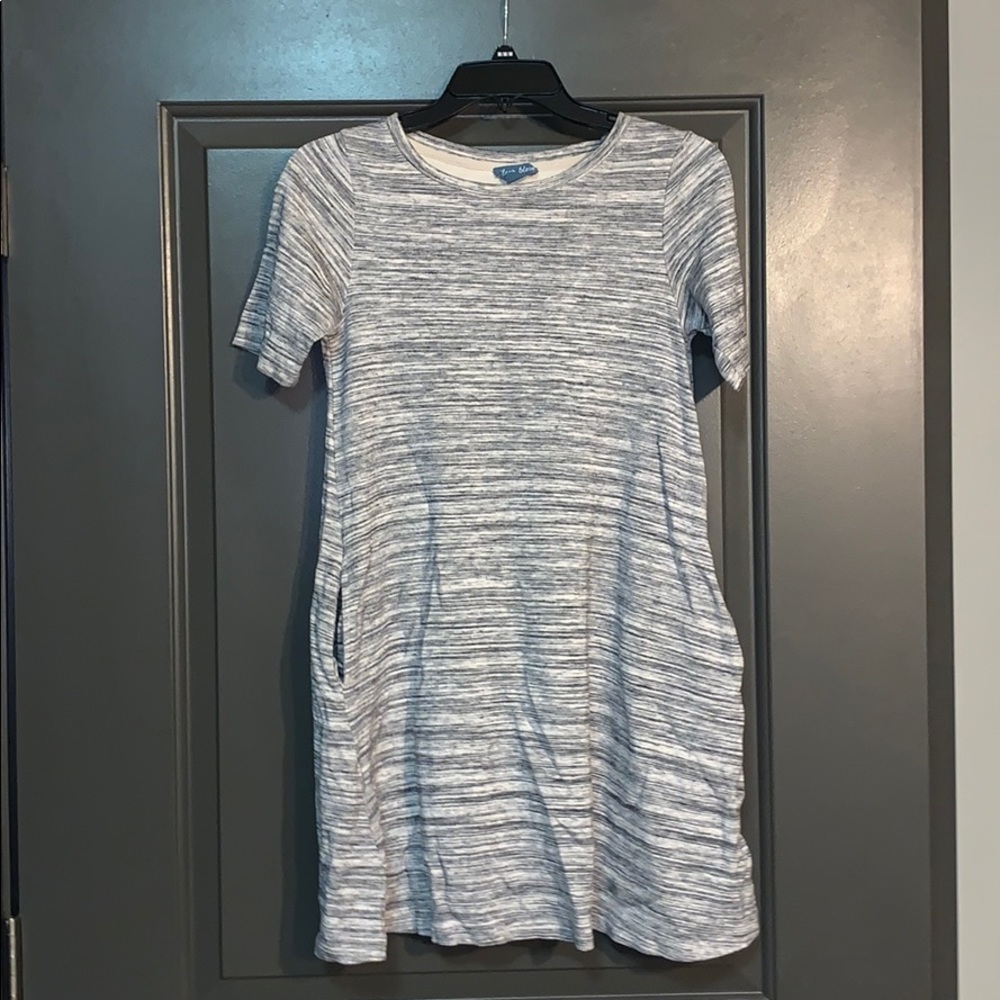 XS grey pocket sweater dress